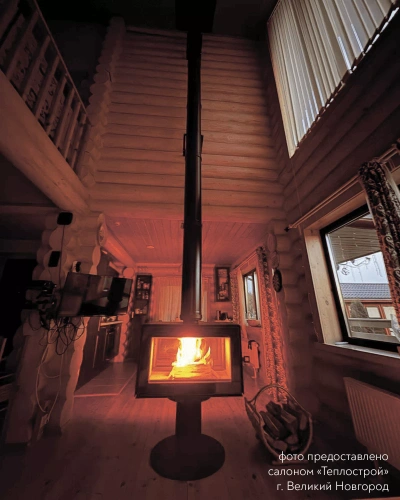 Печь-камин АСТОВ ASTOV Т 800 на ноге