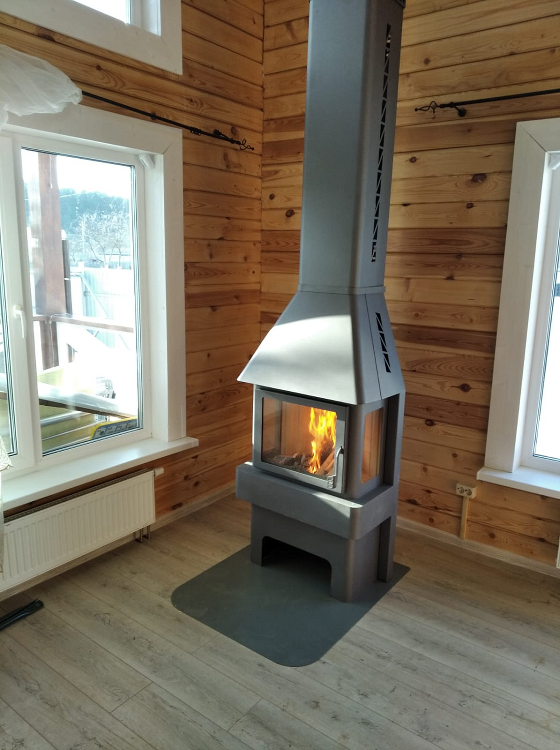 Печь-камин Бавария три стекла 